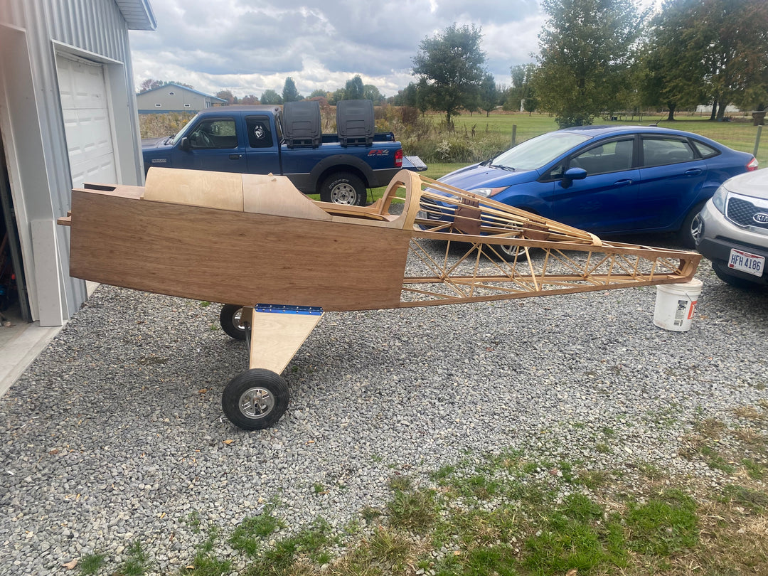 Mini-Max 1030R Ultralight Aircraft Project – Varnished, On Wheels